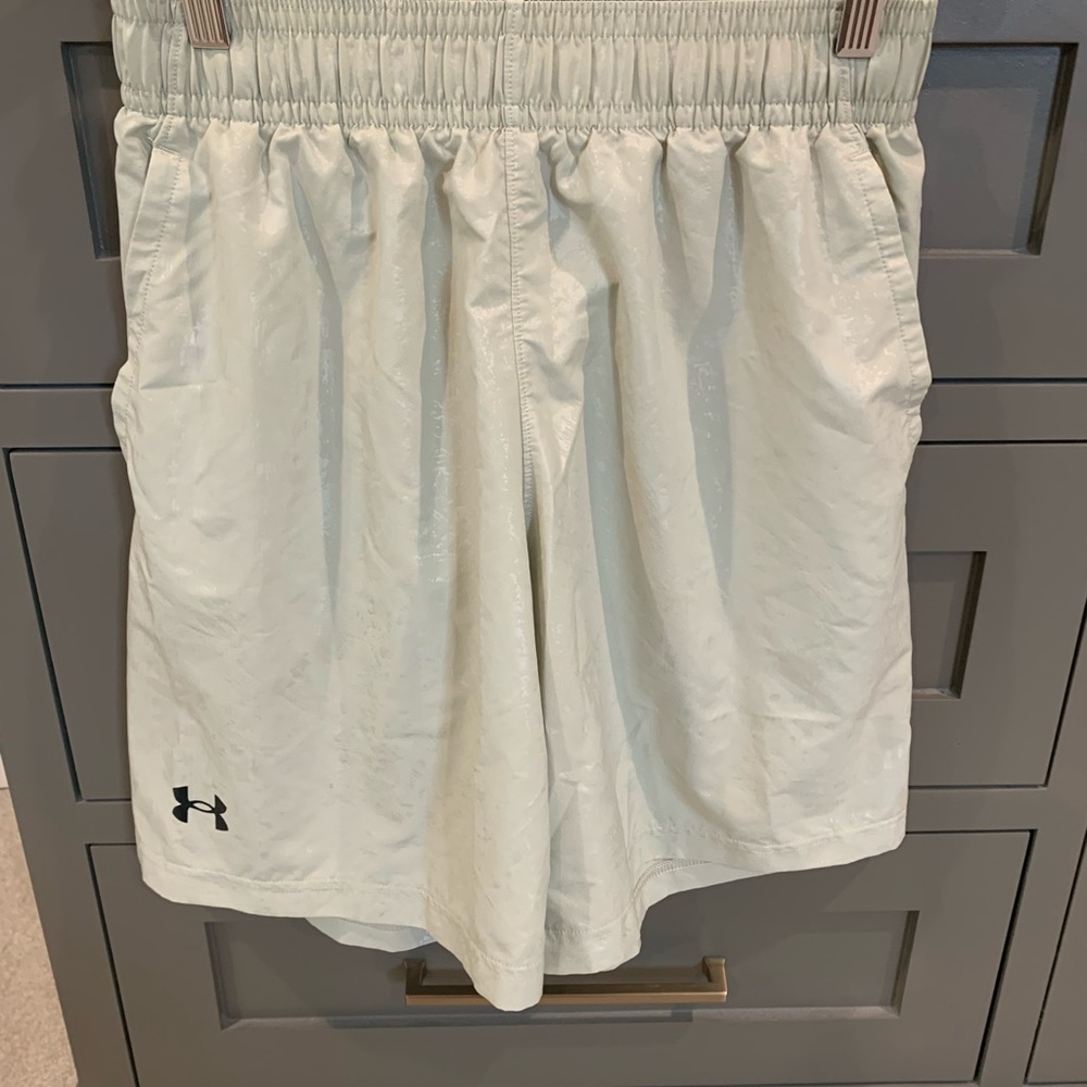 Under armour mens athletic shorts